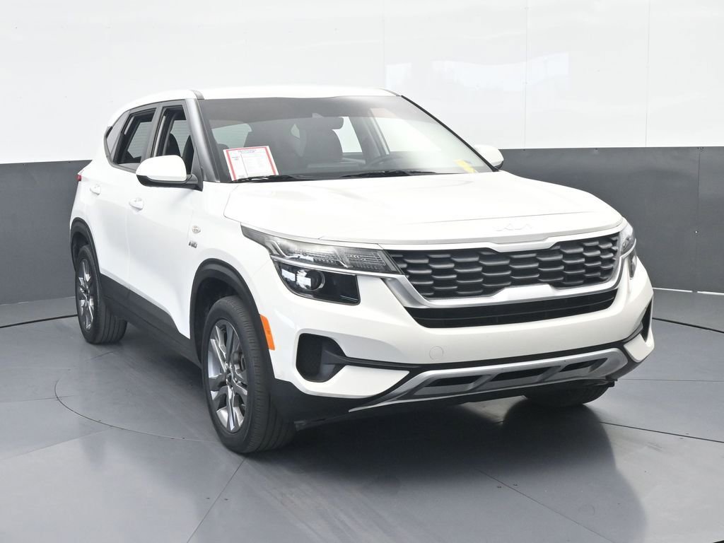 Used 2022 Kia Seltos LX image 9