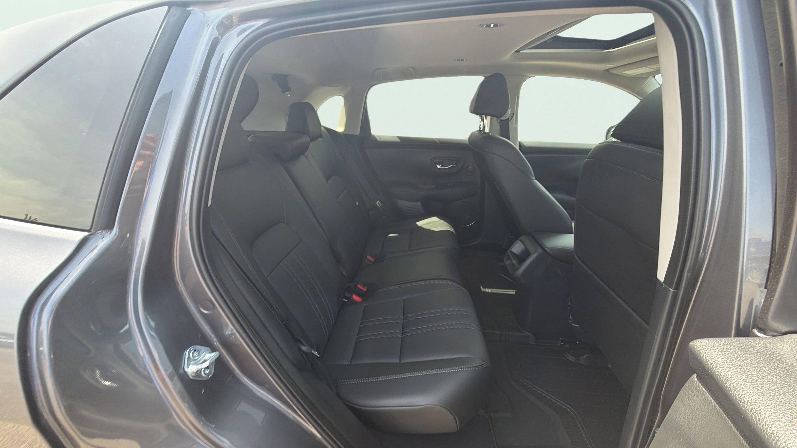 Used 2025 Honda HR-V EX-L image 13