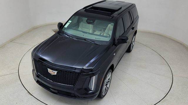Used 2025 Cadillac Escalade Sport Platinum w/ LPO, Floor Liner Package image 86