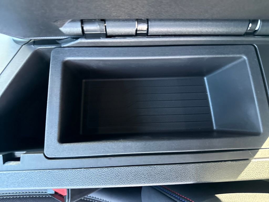 New 2026 Chevrolet Equinox EV RS image 25