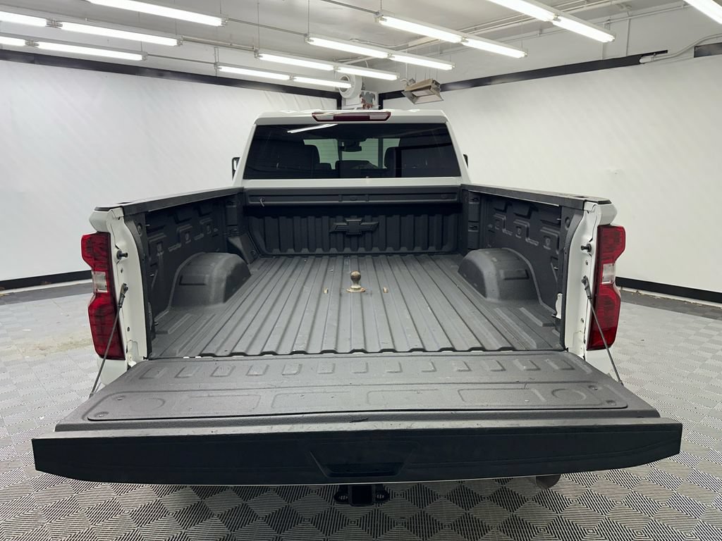 Used 2024 Chevrolet Silverado 2500 LT AWD/4WD image 19