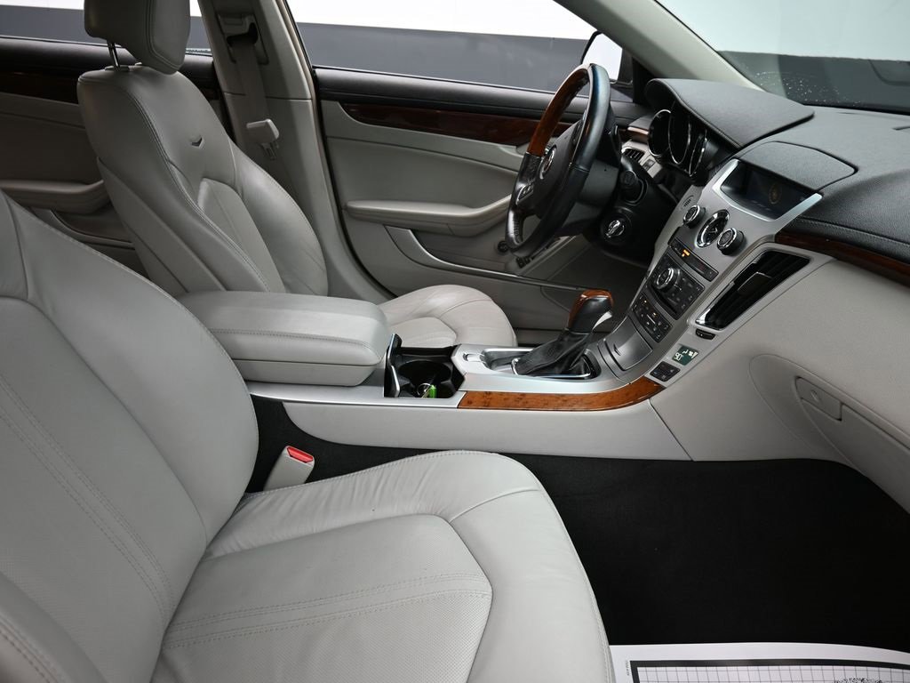 Used 2011 Cadillac CTS Premium image 18
