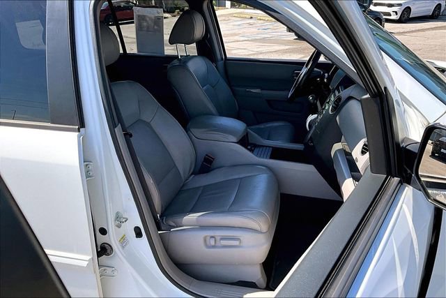 Used 2010 Honda Pilot EX-L image 24
