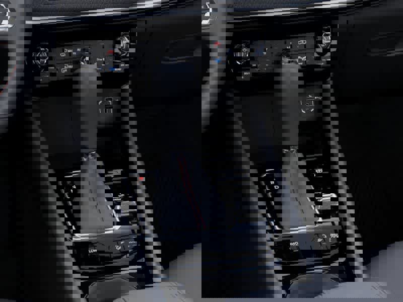 Used 2026 Jeep Compass Trailhawk w/ Sun, Sound & Navigation Group image 24