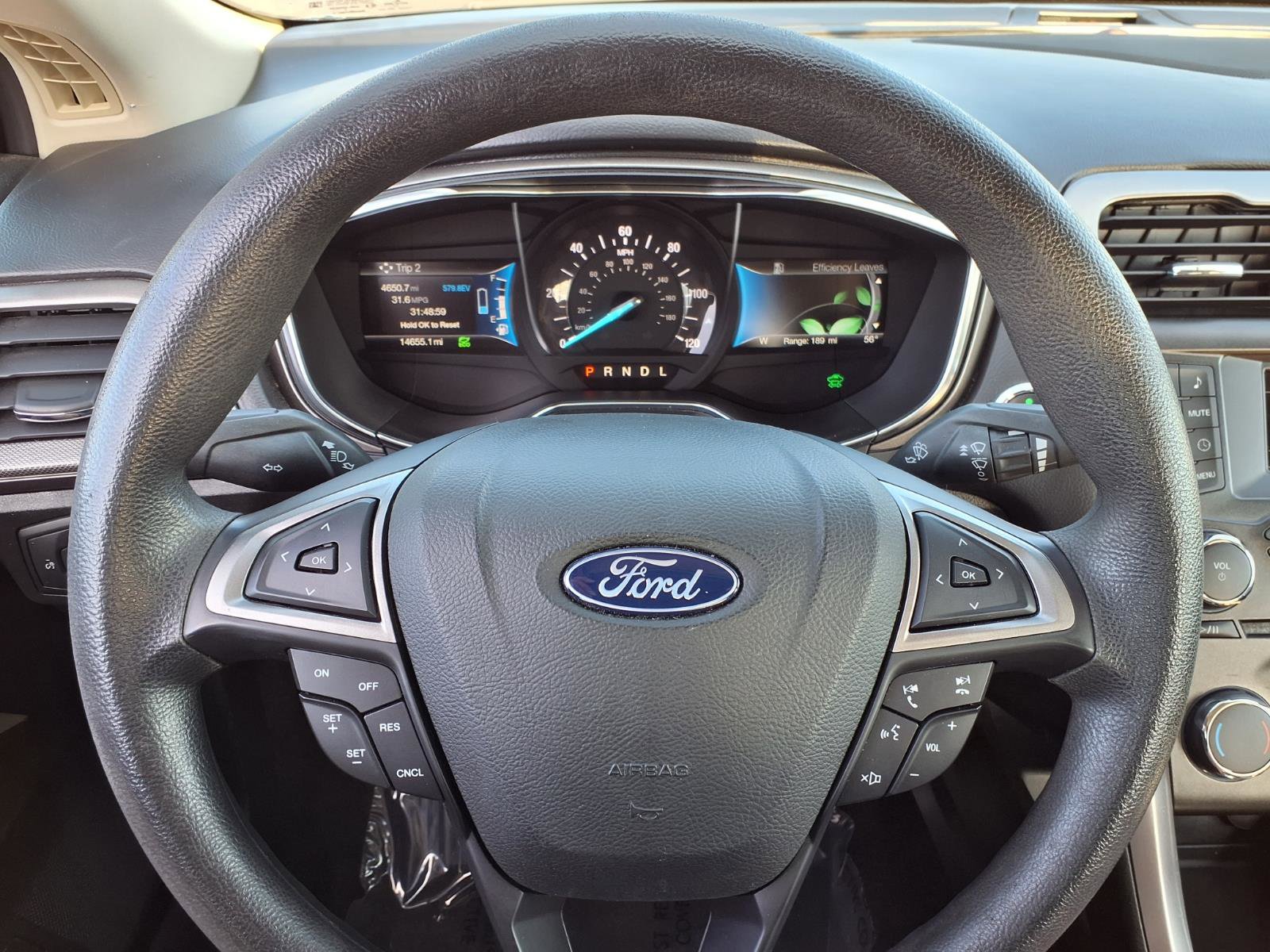 Used 2018 Ford Fusion S FWD image 14