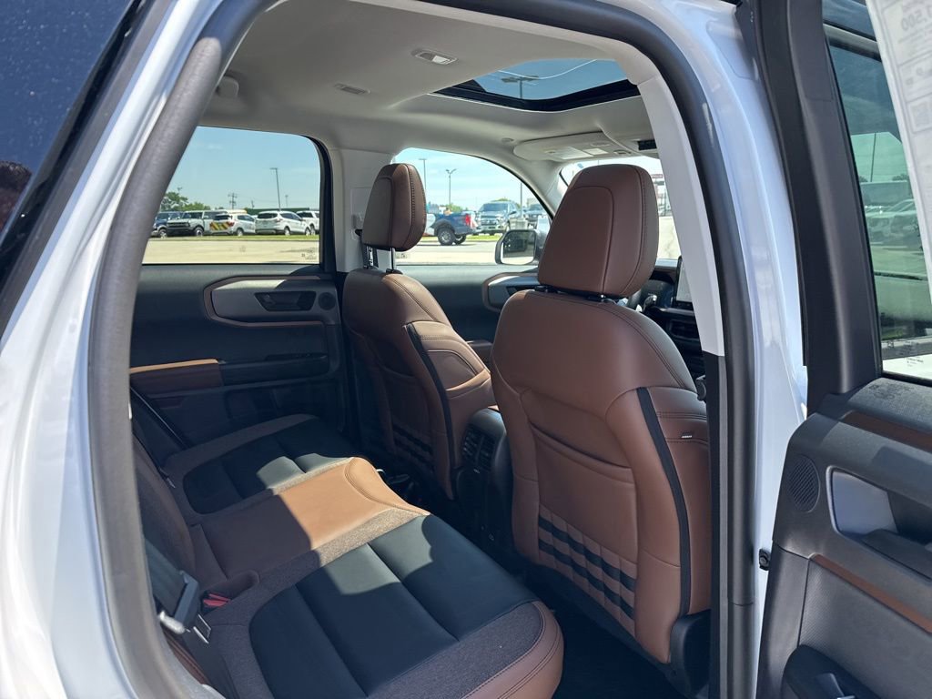 New 2025 Ford Bronco Sport Outer Banks w/ Sasquatch Outer Banks Package image 20