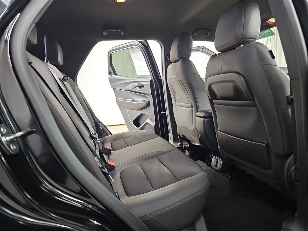 Certified 2023 Chevrolet TrailBlazer RS w/ Convenience Package image 14