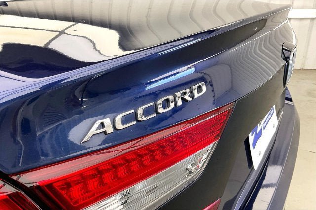 Certified 2019 Honda Accord LX image 9