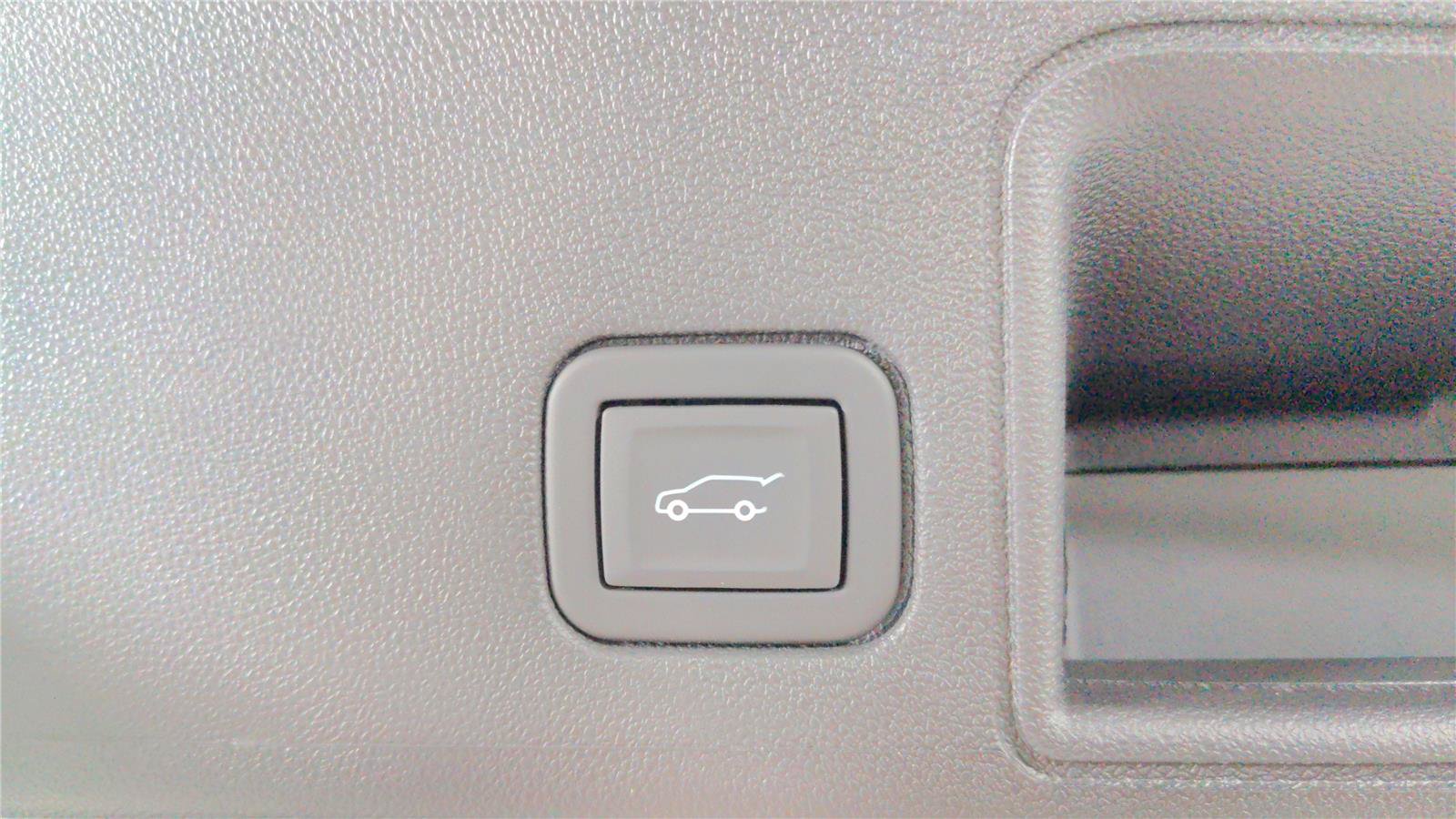 Used 2023 GMC Terrain AT4 AWD/4WD image 23