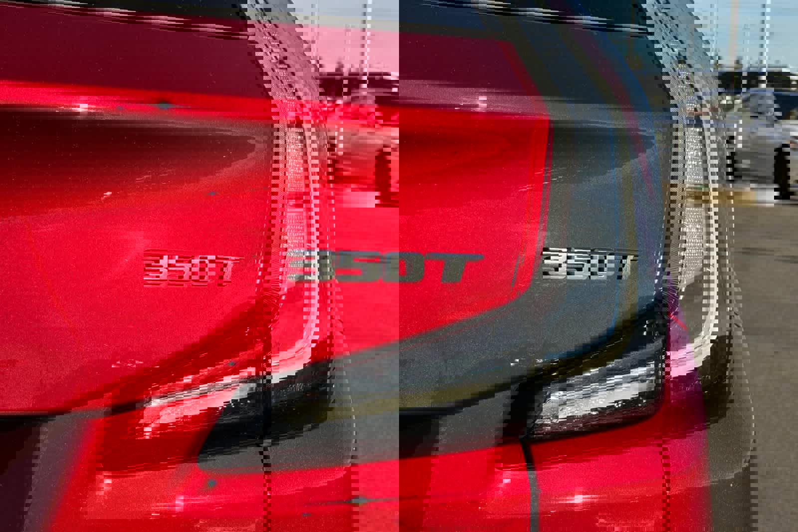 Used 2024 Cadillac XT4 Sport w/ Technology Package image 33