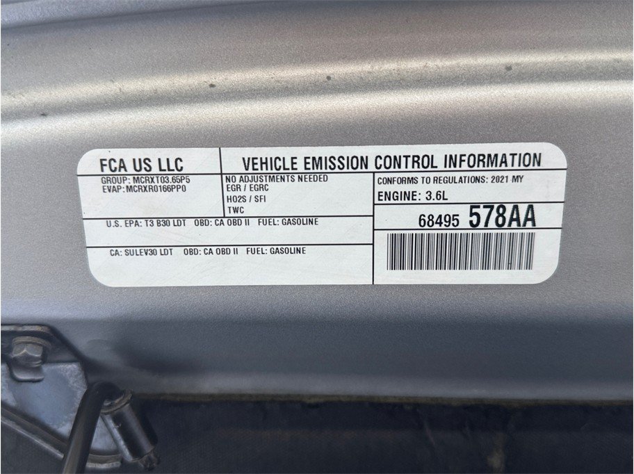 Used 2021 Jeep Gladiator Sport AWD/4WD image 27