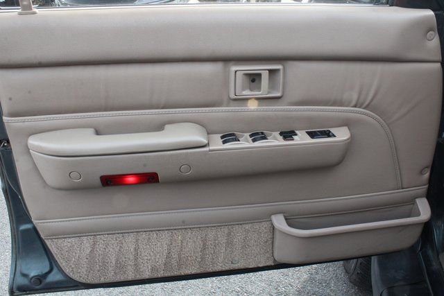 Used 1995 Toyota 4Runner SR5 image 31