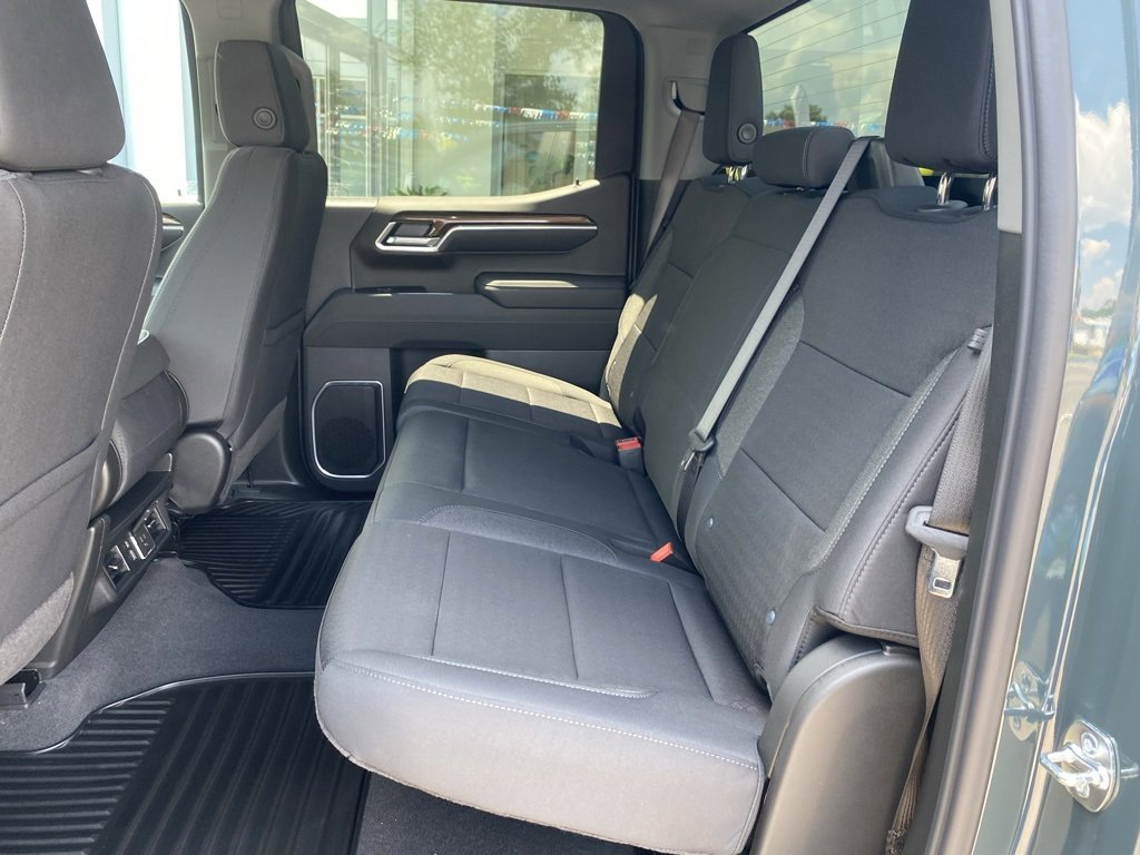 New 2026 Chevrolet Silverado 1500 LT image 32