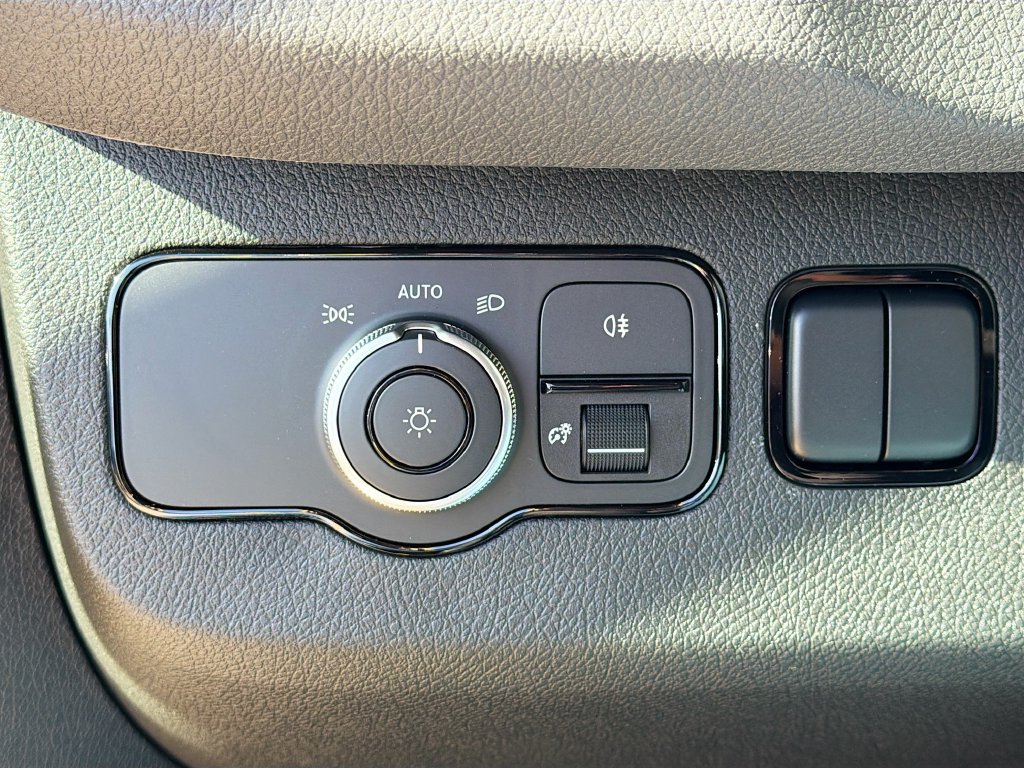 New 2026 Mercedes-Benz Sprinter 2500 image 11
