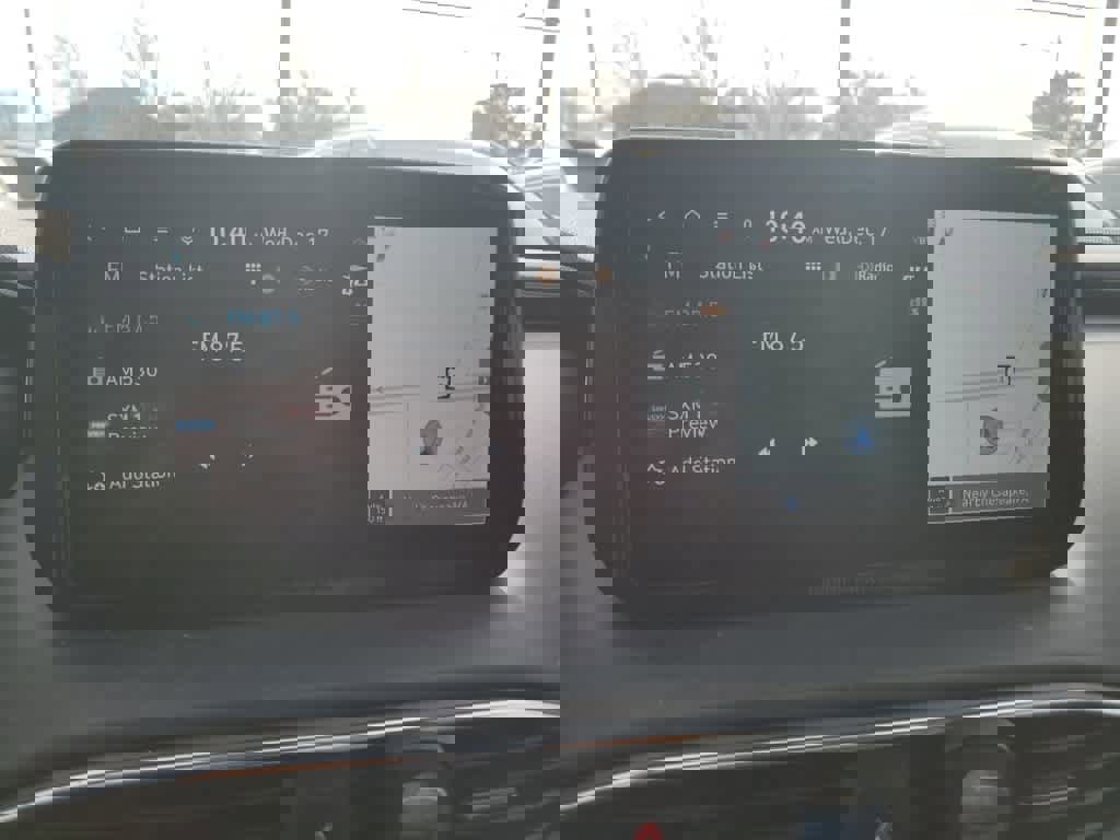 Used 2022 Hyundai Santa Fe SEL w/ Convenience + Premium Package image 24