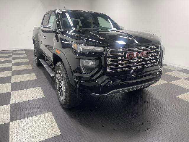 New 2026 GMC Canyon Denali image 5