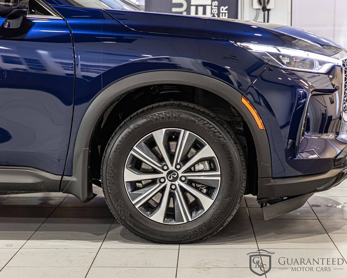 Used 2025 INFINITI QX60 Pure AWD/4WD image 11
