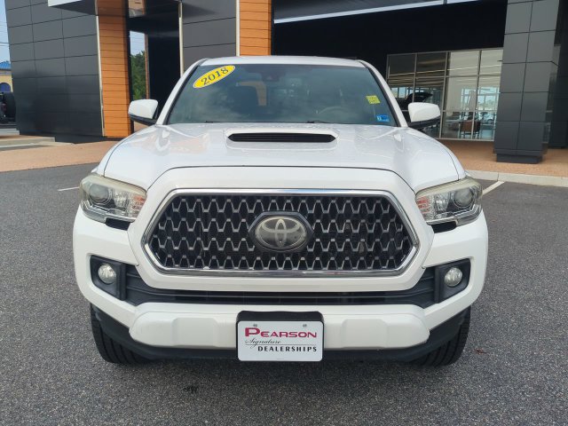 Used 2018 Toyota Tacoma TRD Sport RWD image 9