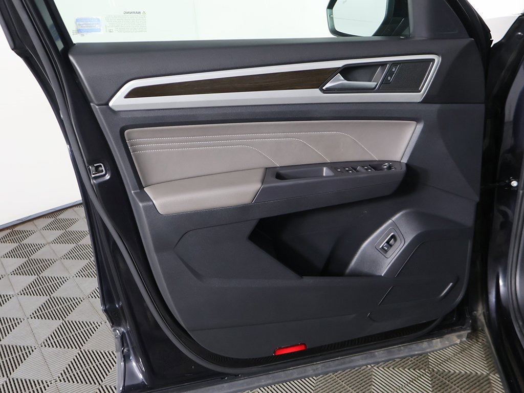 Used 2021 Volkswagen Atlas SE image 22