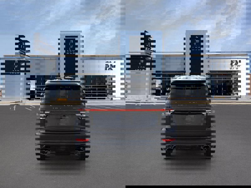 New 2026 Lincoln Aviator AWD w/ Jet Appearance Package image 5