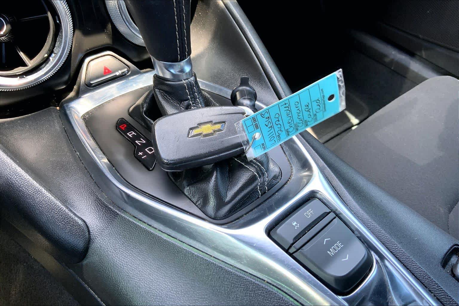 Used 2020 Chevrolet Camaro LT RWD image 12