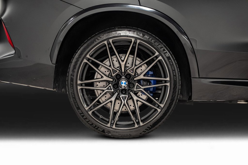 Used 2020 BMW X5 M Competition w/ Executive Package image 28