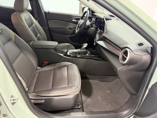 Used 2024 Chevrolet Trax ACTIV w/ Driver Confidence Package FWD image 22