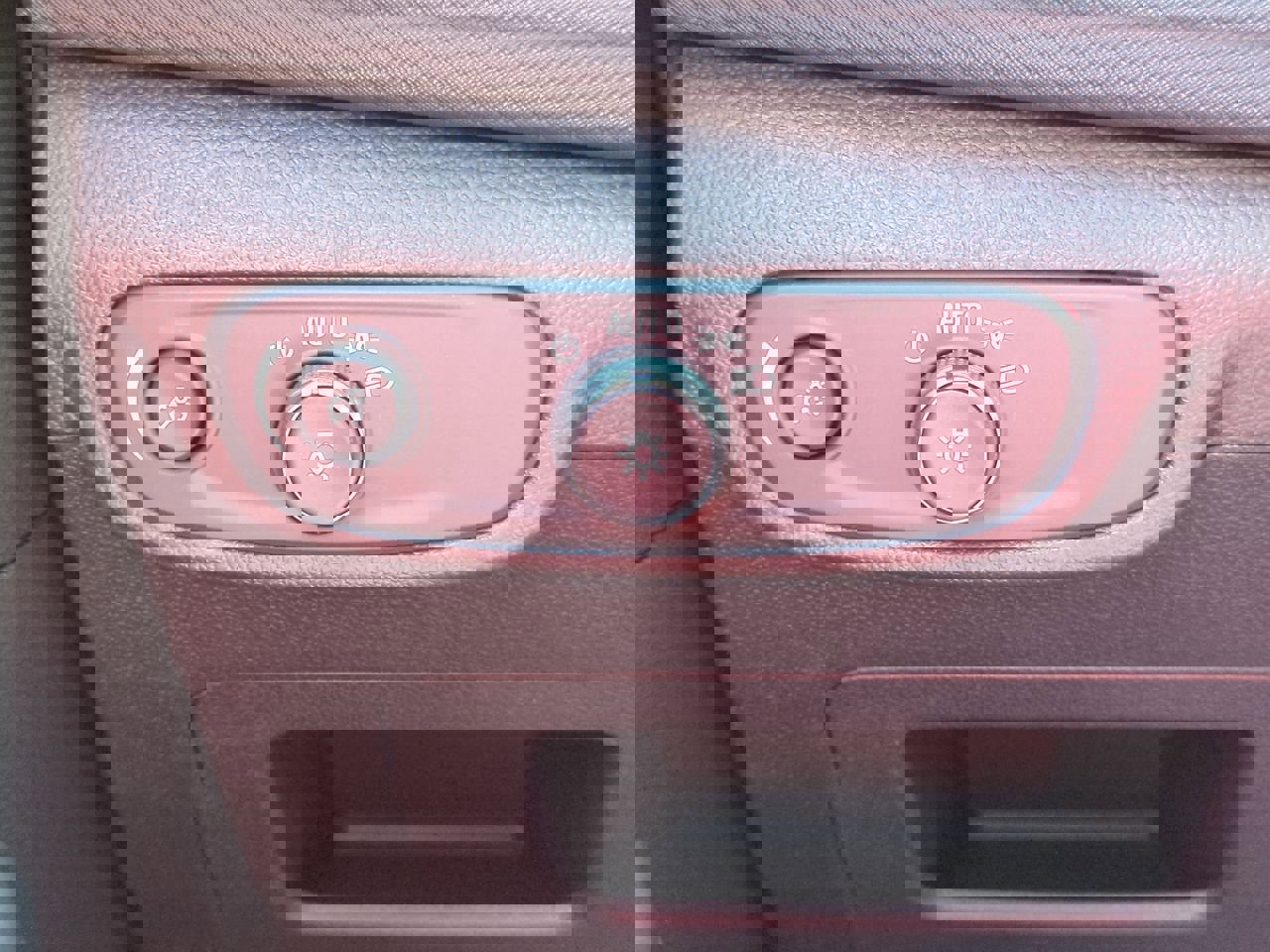 New 2026 Chevrolet TrailBlazer LT w/ Midnight Edition image 18