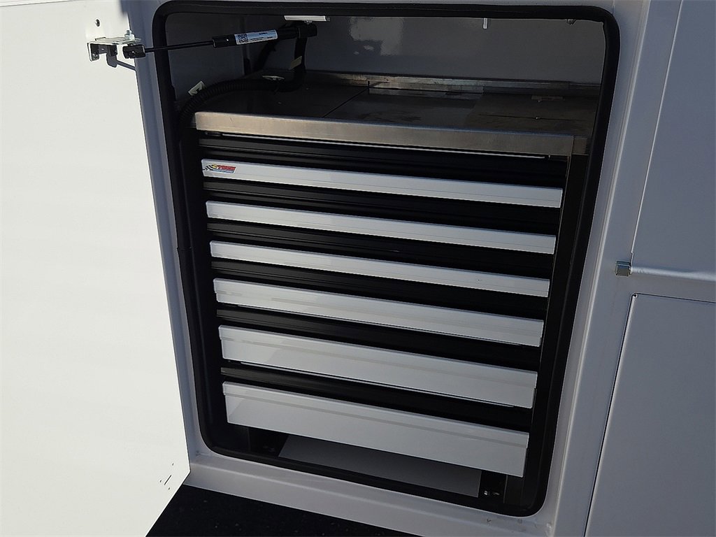 New 2025 Ford F350 XL w/ XL Chrome Package image 23