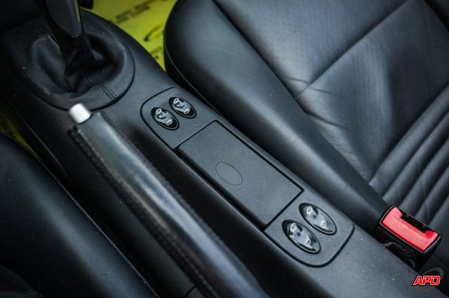 Used 2000 Porsche 911 Carrera 4 image 60