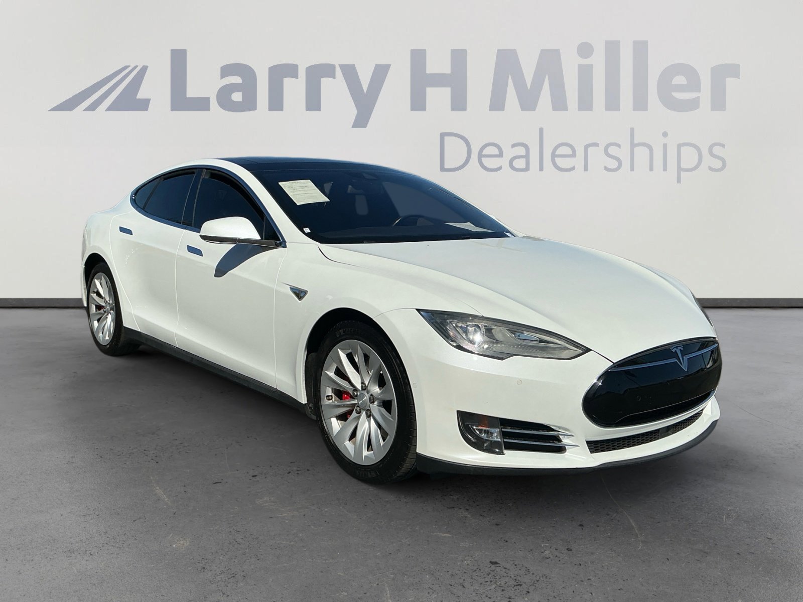 Used 2016 Tesla Model S P90D image 7