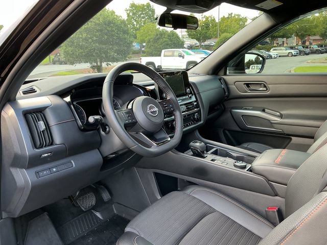Used 2023 Nissan Pathfinder Rock Creek AWD/4WD image 16