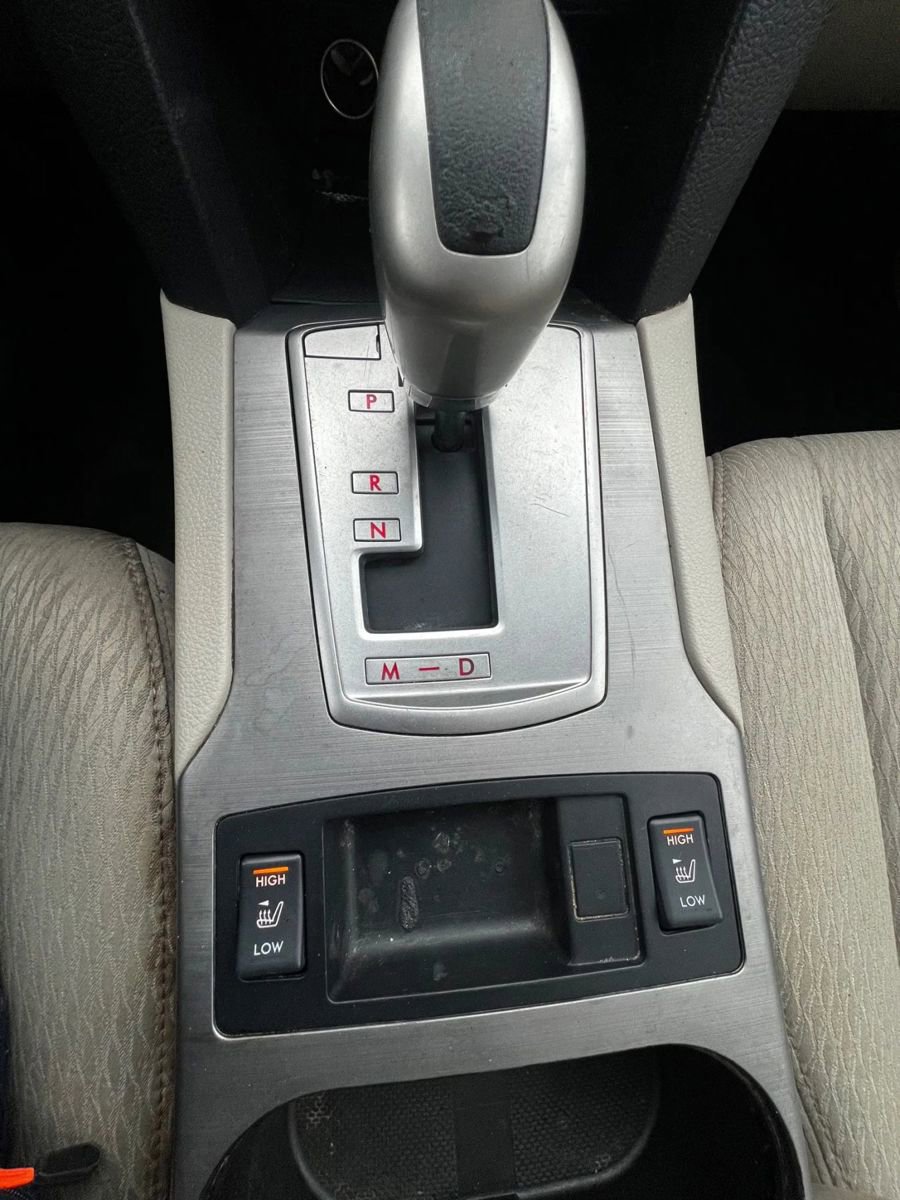 Used 2011 Subaru Outback 2.5i Premium image 15