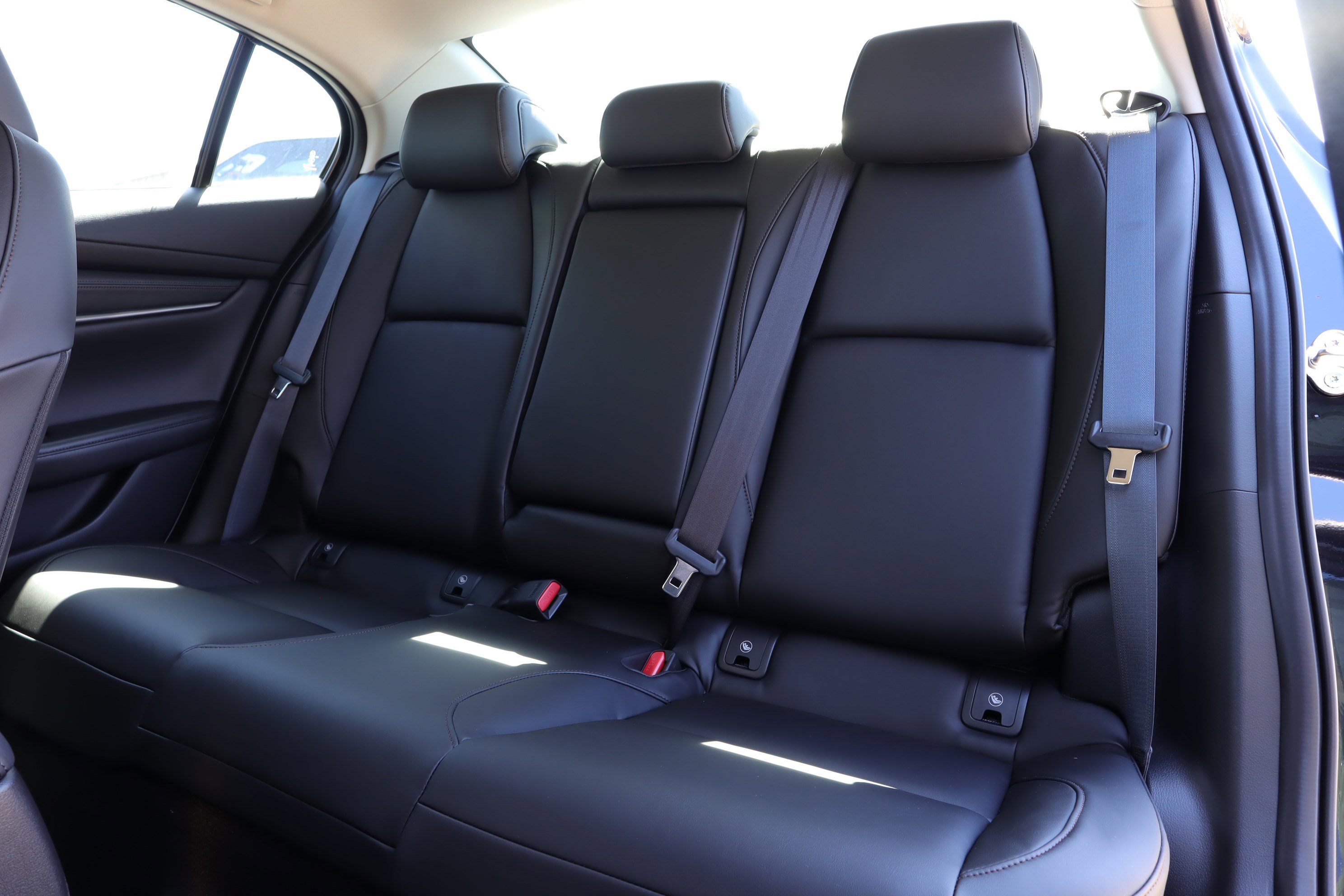 New 2026 MAZDA MAZDA3 2.5 S Sedan w/ Preferred Pkg image 9