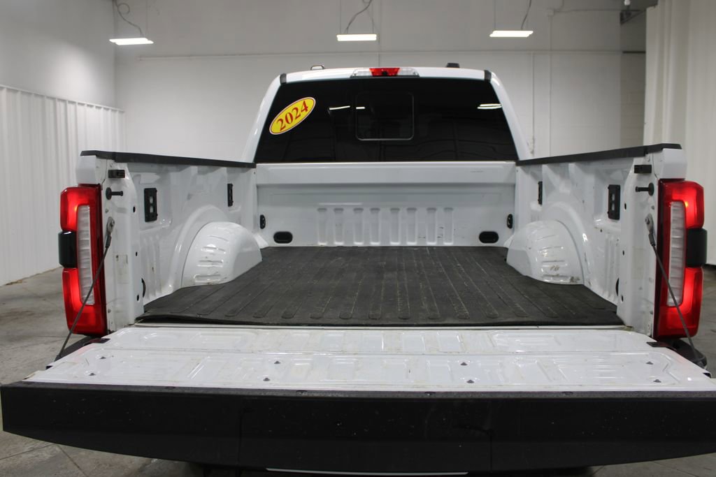 Used 2024 Ford F250 Lariat AWD/4WD image 27