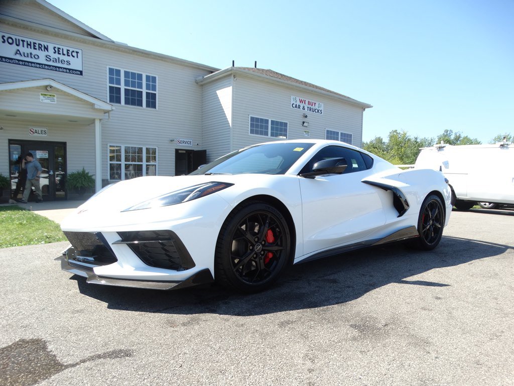 Used 2020 Chevrolet Corvette Stingray Premium Cpe w/ 3LT Preferred Equipment Group RWD image 2