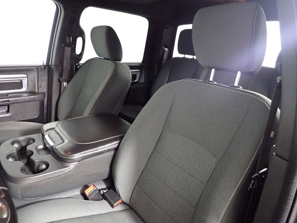 Used 2022 RAM 1500 Classic Warlock AWD/4WD image 26