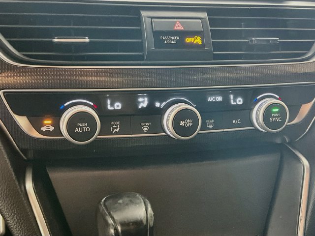 Used 2018 Honda Accord Sport image 23