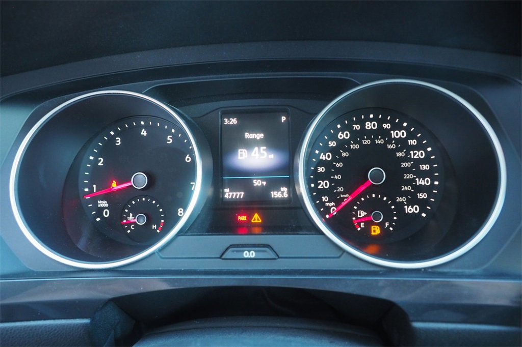 Used 2020 Volkswagen Tiguan S image 14