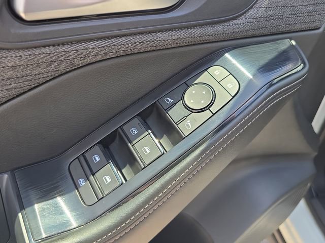 Certified 2023 Nissan Rogue SV FWD image 19