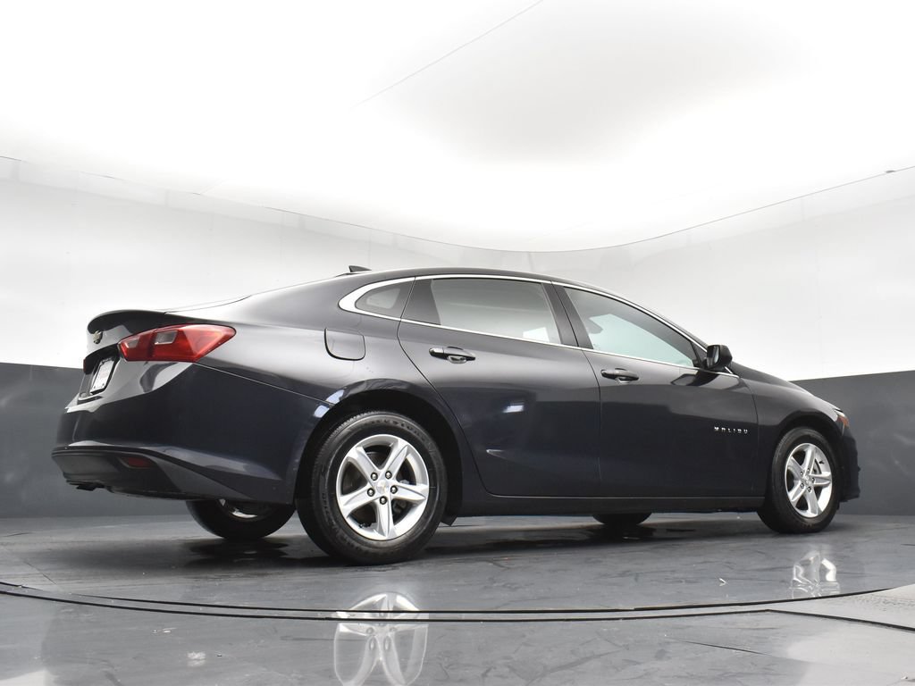 Used 2022 Chevrolet Malibu LS FWD image 23
