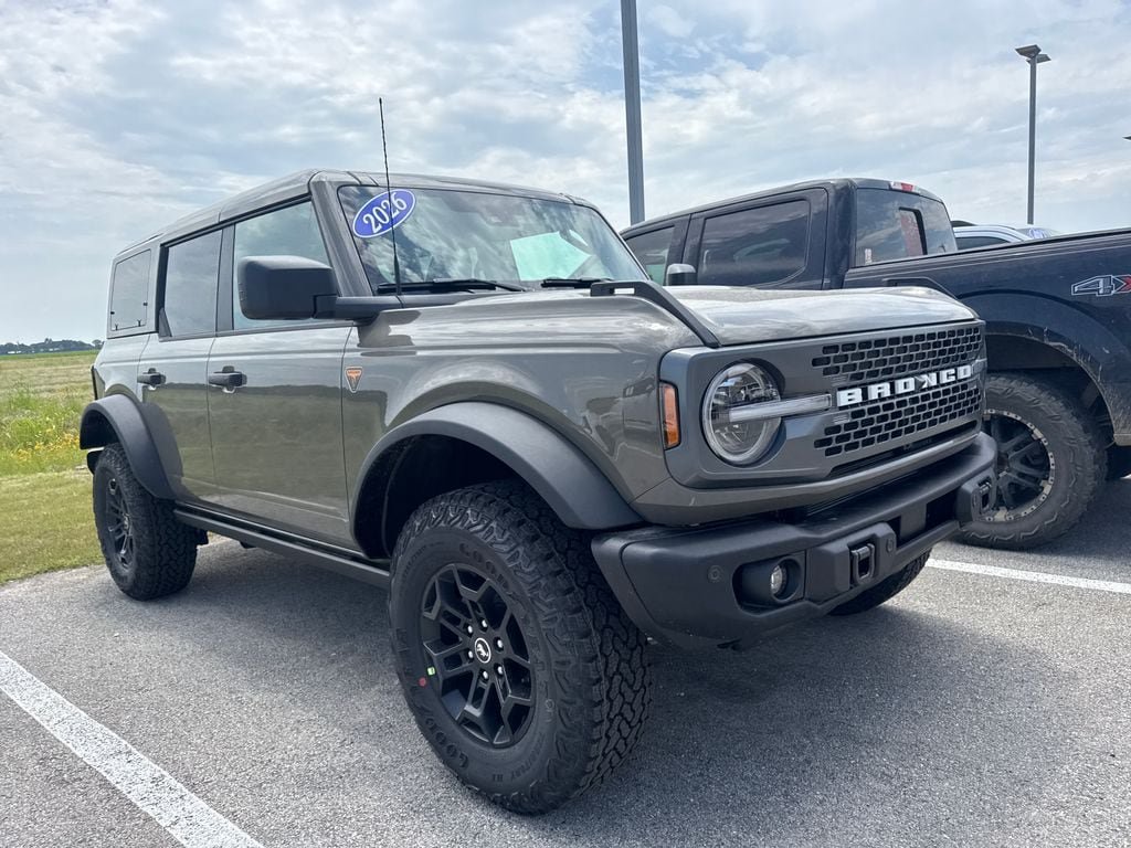New 2026 Ford Bronco Badlands AWD/4WD image 3