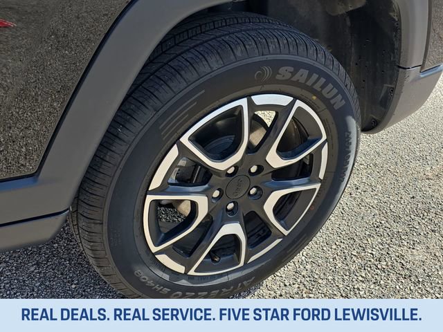 Used 2024 Jeep Compass Trailhawk image 10