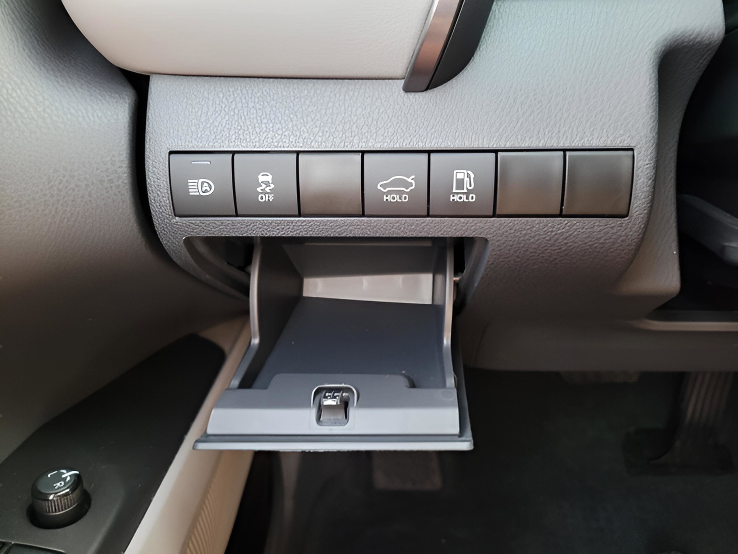 Certified 2023 Toyota Camry LE image 21