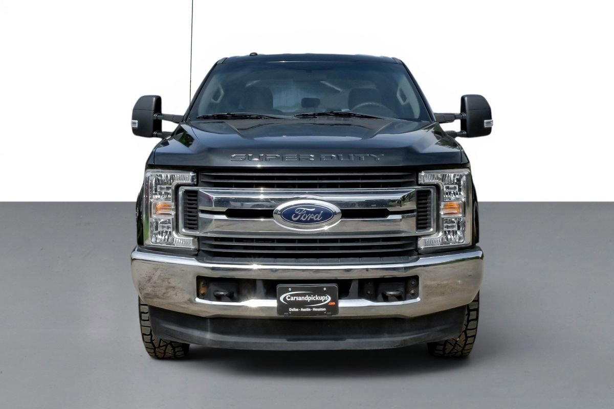 Used 2018 Ford F250 XL w/ STX Appearance Package AWD/4WD image 3