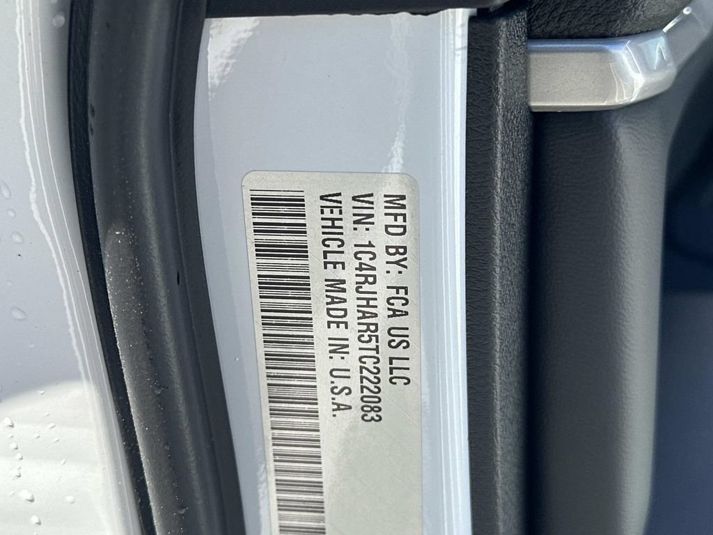 New 2026 Jeep Grand Cherokee Altitude AWD/4WD image 30
