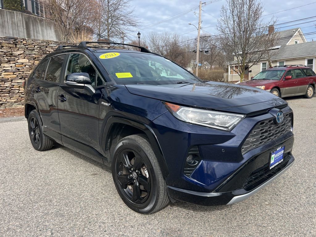 Used 2021 Toyota RAV4 XSE image 8