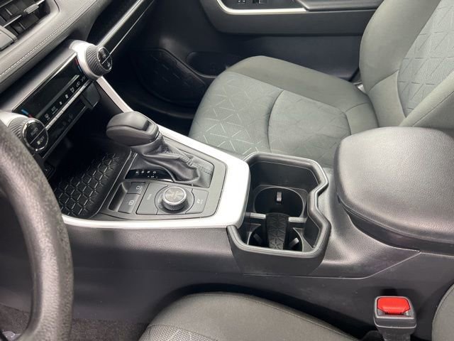 Used 2022 Toyota RAV4 XLE w/ Convenience Package image 15
