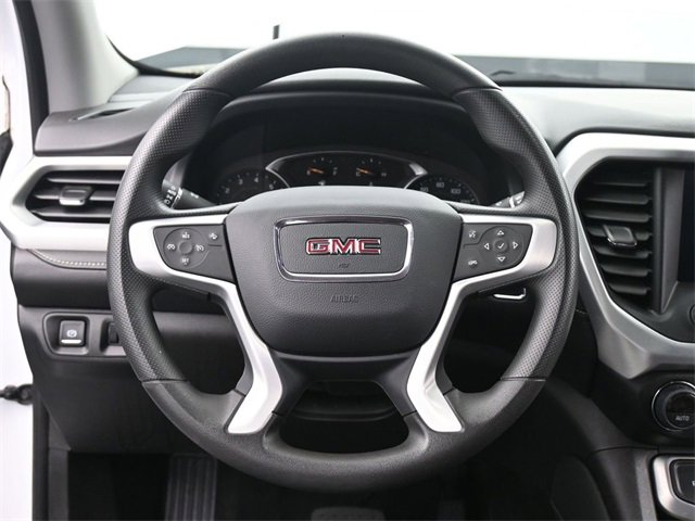 Used 2023 GMC Acadia SLE image 30
