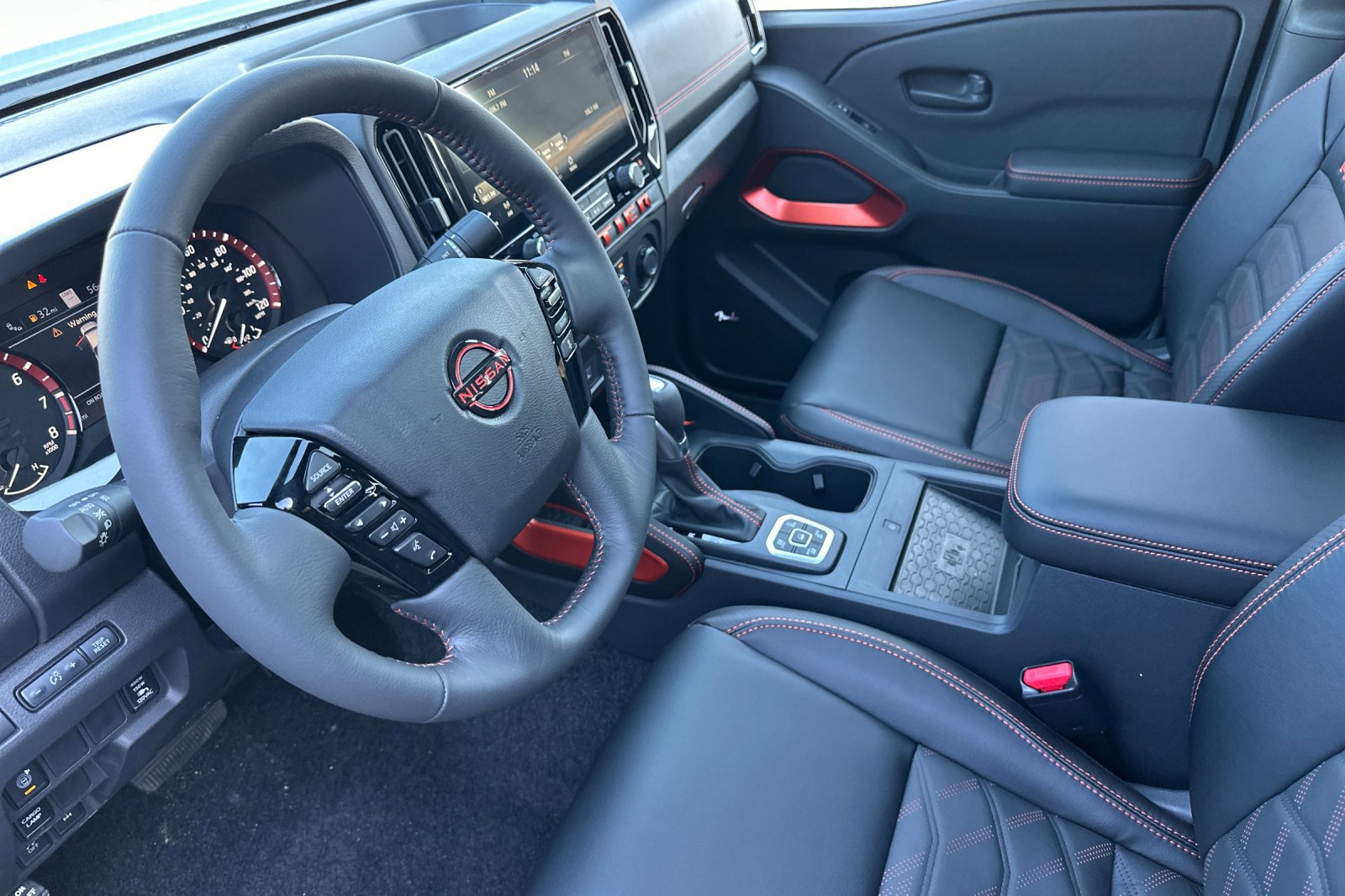 New 2026 Nissan Frontier PRO-4X w/ Pro Premium Package image 10